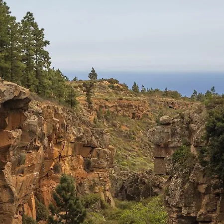 Tenerife Climbing House 호스텔 *