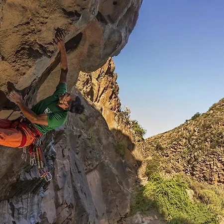 Tenerife Climbing House *
