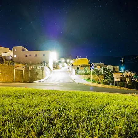 Tenerife Climbing House *